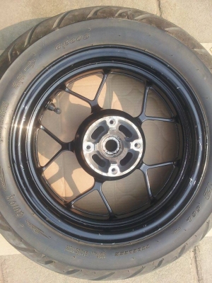 ขายแม็กพร้อมยาง ของ mxs คู่ละ 2500