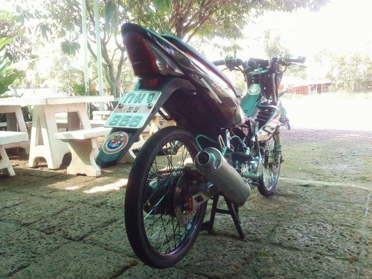 ขาย โซนิค125 (เครื่องเดิมๆ ตัว2 ใส่ชุดสีตัวใหม่ มีเล่มทะเบียน+ใบซื้อขาย) ค่าตัว 11500 บาท สนใจโทรสอบถาม 089-8054390 / 036-790425 โอ๋ อยู่จังหวัด ลพบุรี