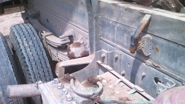 รถดั้ม 6 ล้อ HINO รหัส คัสซี FD รหัสเครื่อง Wo 6E สนใจติดต่อ 0835601591 หรือ 0903494058