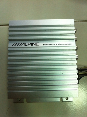 Alpine DVA-7899J มาพร้อมกับPower AMP ตรงรุ่น ตัวท็อป เครื่องเล่นเป็นใบ้ 24Bit 4V DVD VCD MP3 CD หน้าจอสไลด์ไฟฟ้า ปรับระดับได้3ระดับ ปรีเอ้า3ชุด Aux1ชุด สภาพสวย มือ2 ญี่ปุ่น