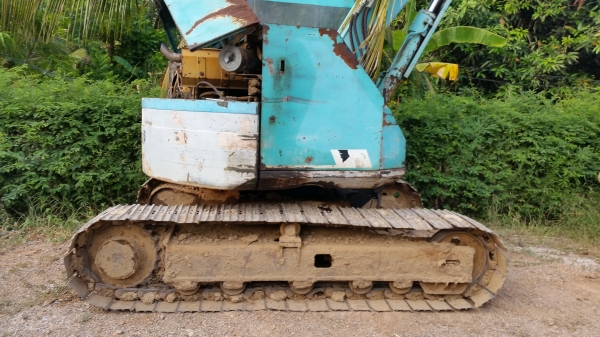 ขายแบคโฮkomatsu75uu-1