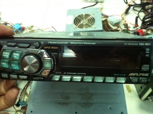 Alpine CDA-9811 24Bit 4V ตัวท็อป MP3 CD FMคลื่นไทย ปรีเอ้า3ชุด หน้าจอสไลด์ไฟฟ้า ปรับระดับได้3ระดับ มือ2