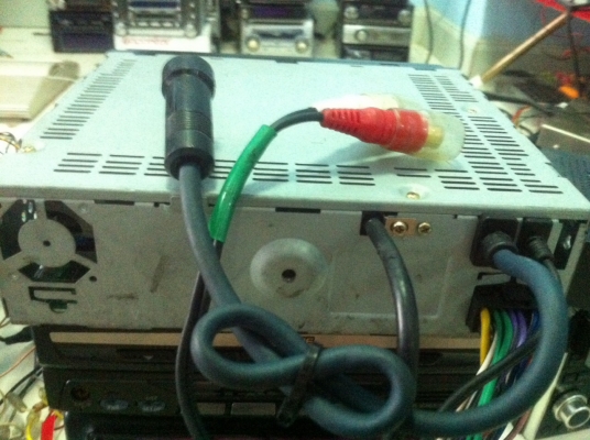 Alpine CDA-7892J CD หน้าจอสไลด์ไฟฟ้า ปรับระดับหน้าจอได้3ระดับ ปรีเอ้า1ชุด คุมกล่องCD มือ2 ญี่ปุ่น