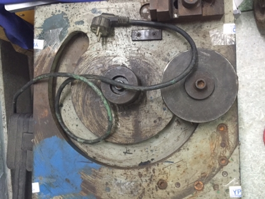 ขายเครื่องดัดเหล็ก ดัดได้ 12-20 มิล มือสองสภาพ70\% เครื่องพร้อมใช้งาน ราคา 49000 บาท