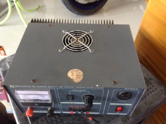 ขาย  หม้อแปลงไฟฟ้า  220 V  เป็น 12  ของญี่ปุ่น Daiwa  ของแท้สภาพใหม่