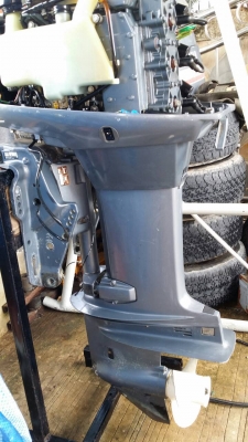 ขายเครื่องสองตัว YAMAHA 50 HPกับ Suzuki 8 HP หางยาว 21 นิ้ว