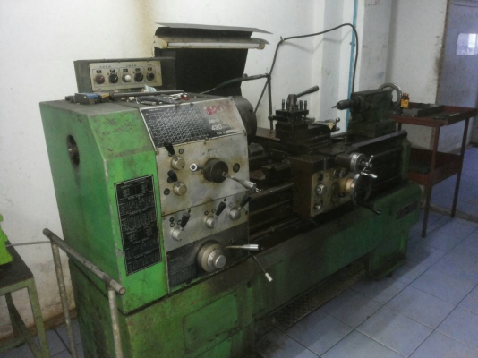 ขายเครื่อง MILLING ใต้หวัน M4 สภาพใหม่มาก มี LINEAR มีออโต้ และ เครื่องกลึง ใต้หวัน TAKANG 6 ฟุต สภาพพร้อมใช้งาน ขายคู่ครับด่วน จะเอาพื้นที่ ถูก ๆ 220,000 บาท ถูกคอถูกใจลดให้อีก ครับ