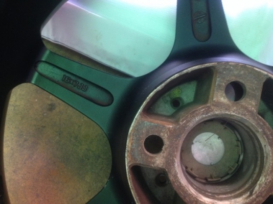 ล้อ SMS เยอรมันเเท้16กว้าง7อ๊อฟ35 4รู100ไม่คดไม่ดุ้งเอาไปเก็บสีเองตามสภาพ ล้อ SMS เยอรมันเเท้16กว้าง7อ๊อฟ35 4รู100ไม่คดไม่ดุ้งเอาไปเก็บสีเองตามสภาพ