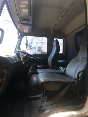 ขายด่วน รถ 6 ล้อ