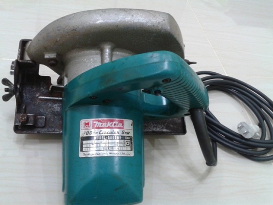 เลื่อยวงเดือน MAKITA 7" 5800NB Made In Japan มือสอง