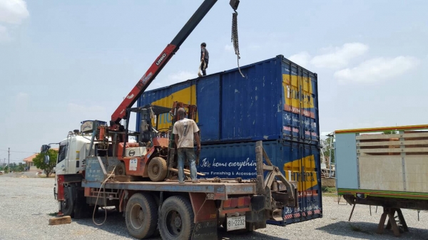 ขาย ตู้คอนเทนเนอร์เหล็กยาว 7.40 เมตร ขาย ตู้คอนเทนเนอร์เหล็กยาว 7.40 เมตร