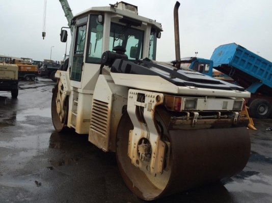 DYNAPAC CC422  ปี2000 (11ตัน) เครื่อง Cummin 4AA BT 3.9-C หากรอของได้ 60-90 วันติดต่อมาได้เลยครับ