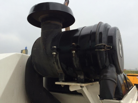 DYNAPAC CC422  ปี2000 (11ตัน) เครื่อง Cummin 4AA BT 3.9-C หากรอของได้ 60-90 วันติดต่อมาได้เลยครับ