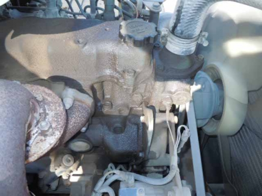 SAKAI SW650  ปี2003  (7ตัน) หากรอของได้ 30-45 วันติดต่อมาได้เลยครับ