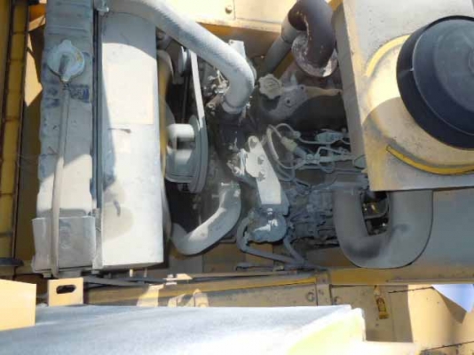 SAKAI SW650  ปี2003  (7ตัน) หากรอของได้ 30-45 วันติดต่อมาได้เลยครับ