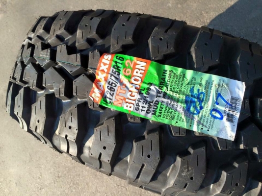 ยางMud-terrain Maxxis Bighorn MT-762 ราคายางใหม่ปี15 ยางMud-terrain Maxxis Bighorn MT-762 ราคายางใหม่ปี15