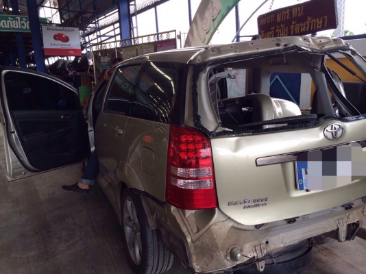 ซากโตโยต้าวิทย์ ปี04 สีน้ำตาล ตัวท๊อปสุด โอนลอยหรือเเยกอะไหลได้ทุกอย่าง