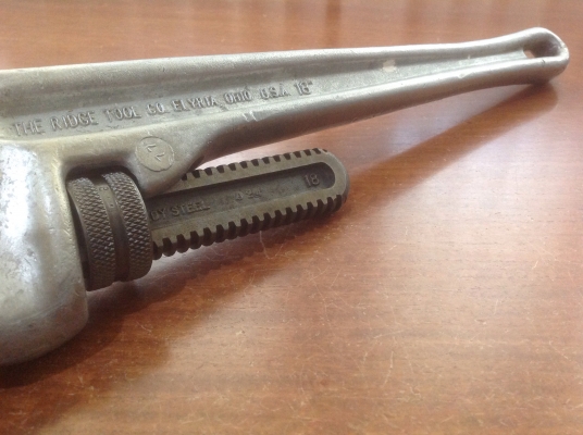 ขายประแจขันท่อ Ridgid อลูมิเนียม 18" ขายประแจขันท่อ Ridgid อลูมิเนียม 18"