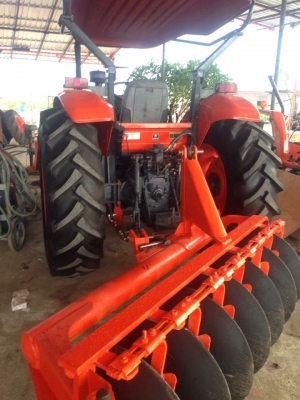 m7040มาอีกแล้วครับรถสวยมาก ทำงานเพียง1500ชั่วโมงครับ m7040มาอีกแล้วครับรถสวยมาก ทำงานเพียง1500ชั่วโมงครับ