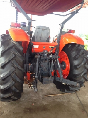 m7040มาอีกแล้วครับรถสวยมาก ทำงานเพียง1500ชั่วโมงครับ m7040มาอีกแล้วครับรถสวยมาก ทำงานเพียง1500ชั่วโมงครับ