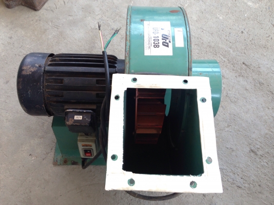 ขายโบวเวอร์ดูดอากาศ มอเตอร์ 5HP.380V 2800rpm. งานไต้หวัน สภาพสวยวิ่งนิ่ม ลมแรง พร้อมใช้งาน