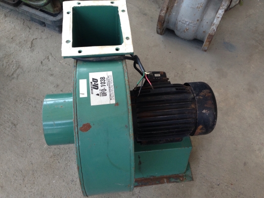 ขายโบวเวอร์ดูดอากาศ มอเตอร์ 5HP.380V 2800rpm. งานไต้หวัน สภาพสวยวิ่งนิ่ม ลมแรง พร้อมใช้งาน