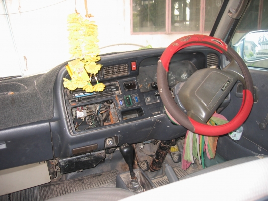 ขายรถตู้ด่วน