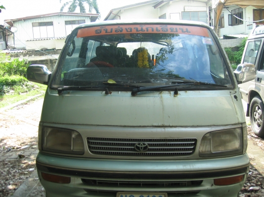 ขายรถตู้ด่วน