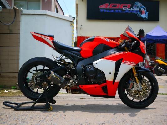 ขาย Cbr1000 ปี 2010 สเปคเมกา ทะเบียนแท้จูงมือโอนขนส่ง พร้อมของแต่งหลายแสน รถออกมือหนึ่งมาใช้มือเดียว วิ่ง 9xxx ขาย Cbr1000 ปี 2010 สเปคเมกา ทะเบียนแท้จูงมือโอนขนส่ง พร้อมของแต่งหลายแสน รถออกมือหนึ่งมาใช้มือเดียว วิ่ง 9xxx