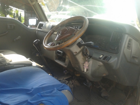 ขายด่วนรถตู้นิสสันเออร์แวนพวงมาลัยพาวเวอร์ ขายด่วนรถตู้นิสสันเออร์แวนพวงมาลัยพาวเวอร์