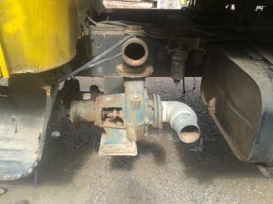 ขายด่วนหัวยาว10ล้อรถน้ำ เฟืองท้ายฟูโซ่ แท้งค์น้ำจุน้ำได้22000ล. ขายด่วนหัวยาว10ล้อรถน้ำ เฟืองท้ายฟูโซ่ แท้งค์น้ำจุน้ำได้22000ล.