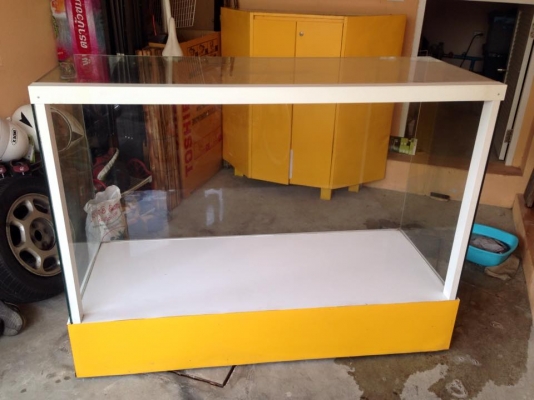 ขาย ตู้โชว์มือสอง