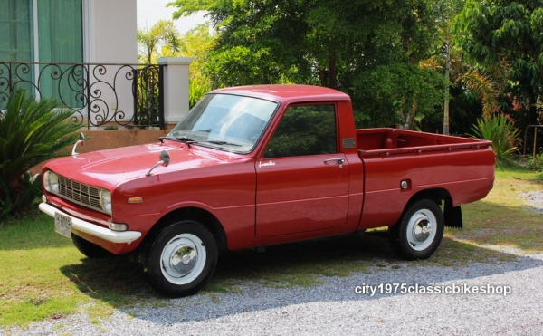 ขายมาสด้า1000 เครื่องเดิม เกียร์คอ รุ่นแรก ไม่เดิมไม่ต้องเอาไปครับ