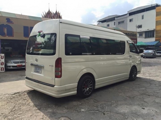 TOYOTA COM MUTER 2.7เบนซิน ปี08 สีขาว TOYOTA COM MUTER 2.7เบนซิน ปี08 สีขาว