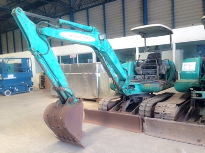 รถขุด Komatsu PC30-7 รถสวย จากญ๊่ปุ่น สนใจโทร. 080-6565422 (หนิง)