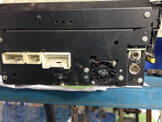 ขายวิทยุติดรถ โตโยต้า 2DIN เล่น MINIDISC ได้ CD MP3 WMA ได้