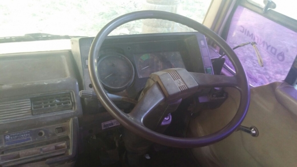 หลงตากลม fuso 6 ล้อดั๊ม ทำสีใหม่ไม่ผุ หลงตากลม fuso 6 ล้อดั๊ม ทำสีใหม่ไม่ผุ