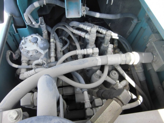 รถขุด Kobelco SK135SR-1ES สต็อกเรา 3 คัน จากญ๊่ปุ่น สนใจโทร. 080-6565422 (หนิง)