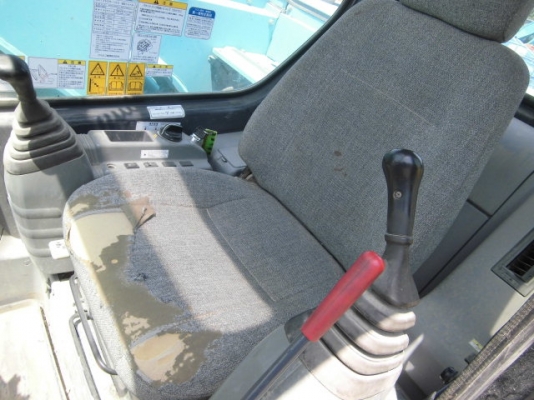 รถขุด Kobelco SK135SR-1ES สต็อกเรา 3 คัน จากญ๊่ปุ่น สนใจโทร. 080-6565422 (หนิง)