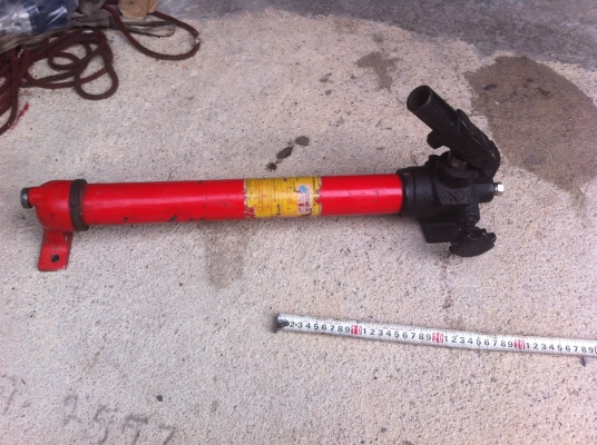 กระบอกโยกสำหรับอัดไฮดรอก YAMACO  ขนาด 20 ต้น ของญี่ปุ่นแบบทำงานนอกสภาพที่