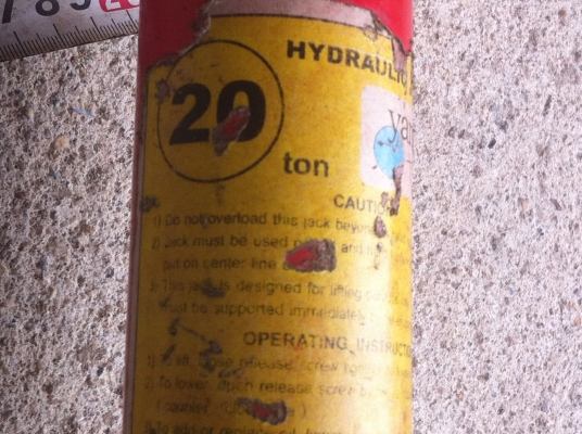 กระบอกโยกสำหรับอัดไฮดรอก YAMACO  ขนาด 20 ต้น ของญี่ปุ่นแบบทำงานนอกสภาพที่