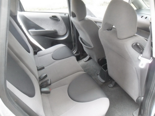 ขายด่วน HONDA แจ๊ซสวยๆ ปี47 ขายด่วน HONDA แจ๊ซสวยๆ ปี47