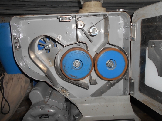 อุประกรณ์และเคื่รองจักกล