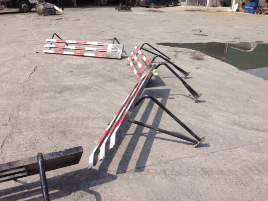 ขายการ์ดข้างพร้อมขา