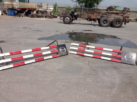 ขายการ์ดข้างพร้อมขา