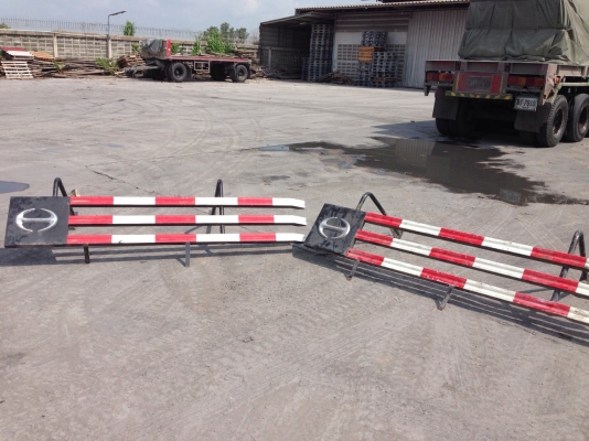 ขายการ์ดข้างพร้อมขา