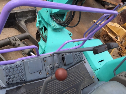 ขายด่วนรถขุดKOMATSU PC30-7E พร้อมใช้งาน