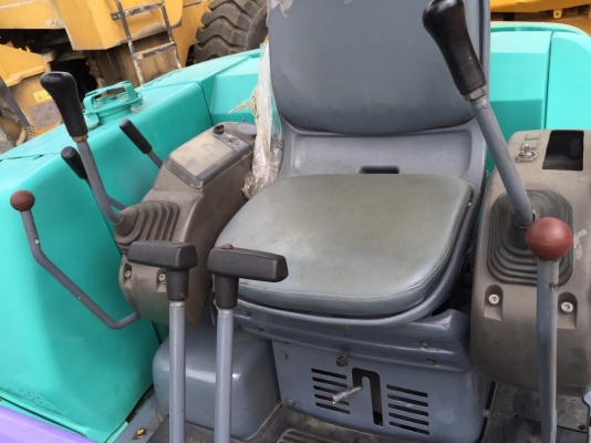 ขายด่วนรถขุดKOMATSU PC30-7E พร้อมใช้งาน