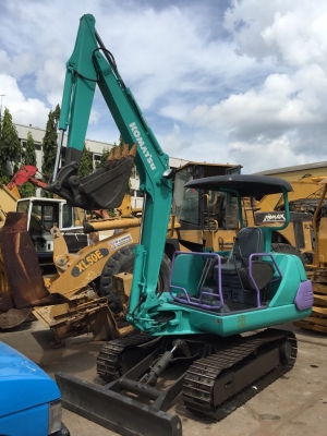 ขายด่วนรถขุดKOMATSU PC30-7E พร้อมใช้งาน