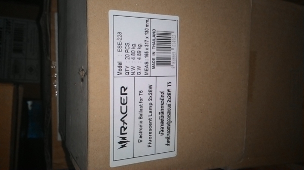 ขายหลอดไฟ T5 พร้อมชุดบาลาส ขายถูก ลูกค้าเอามาค้ำเงินกู้แล้วไม่ไถ่ ขายหลอดไฟ T5 พร้อมชุดบาลาส ขายถูก ลูกค้าเอามาค้ำเงินกู้แล้วไม่ไถ่